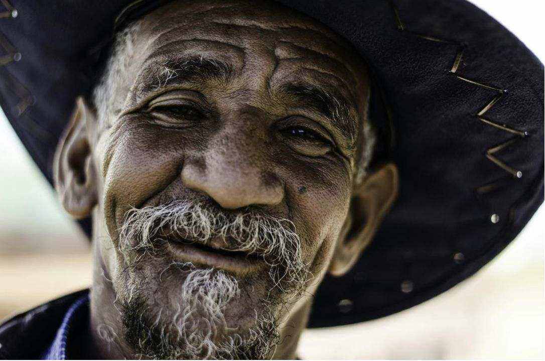 Persona face
